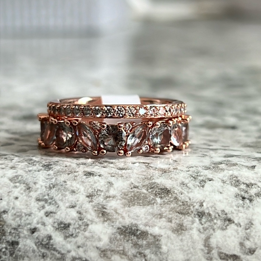 She Won’t Back Down Bomb Party Ring set